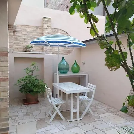 Trilocale Con Giardino Vicino Al Mare - Da Diego