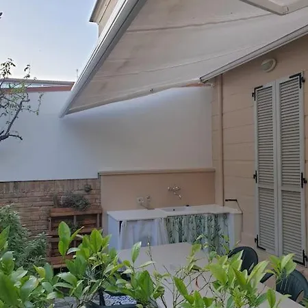 Trilocale Con Giardino Vicino Al Mare - Da Diego アパート *
